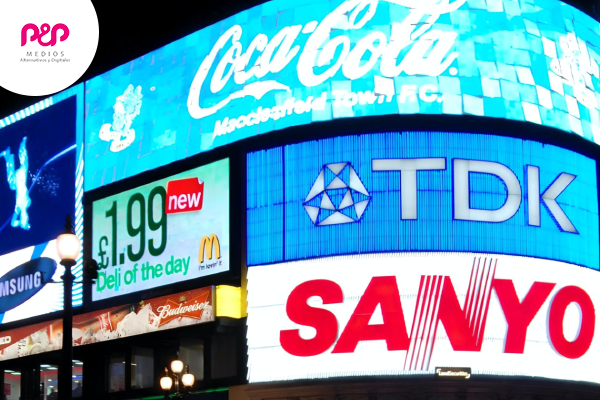 Publicidad online El impacto de las vallas digitales en los consumidores